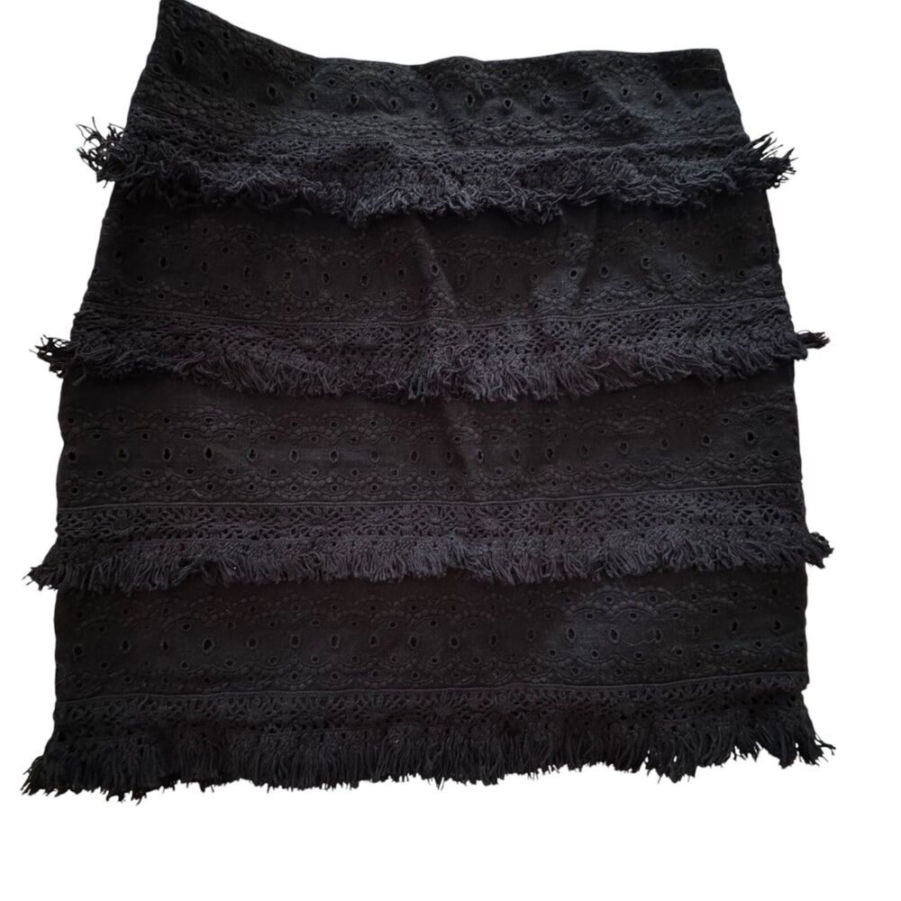 HD In Paris Anthropologie Eyelet Fringe Linen Blend Mini Skirt Black 4 bv - Picture 3 of 6